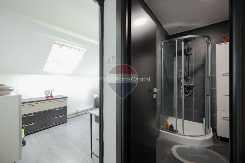 Vânzare apartament 4 camere, acces auto - parcare, Central - Cuza Vodă - 17