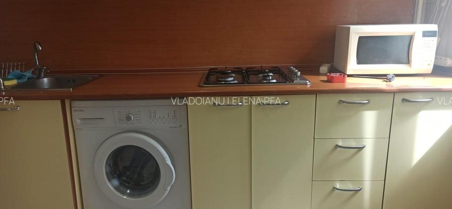 2 camere , metrou Brancoveanu, str. Izvorul Muresului - 2