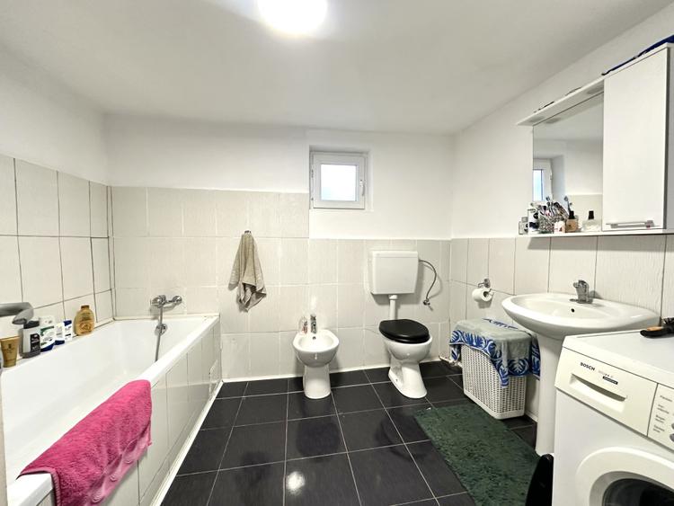 Casa individuala spatioasa, 5 camere, 150 mp, 740 mp teren - Timisoara