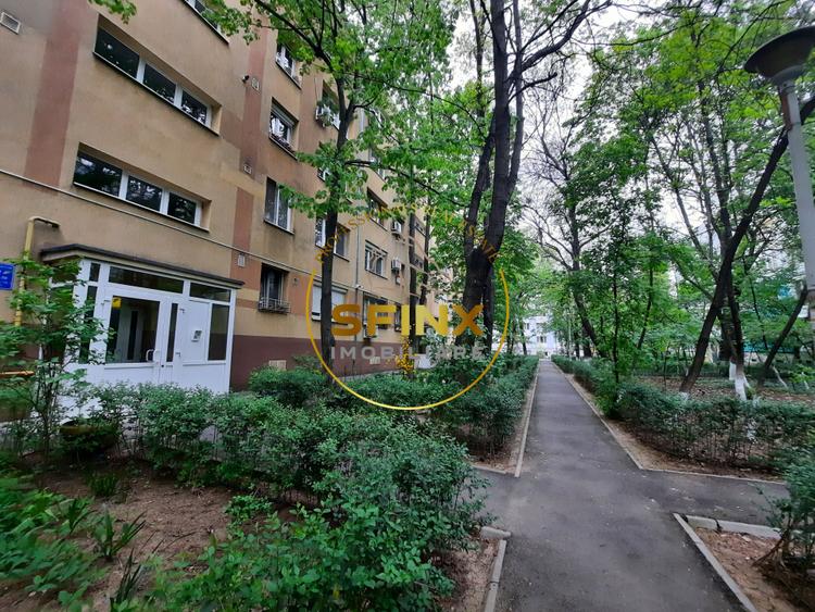 Drumul Taberei, Brancusi-Valea Oltului, garsoniera parter, bloc 4 etaje, boxa