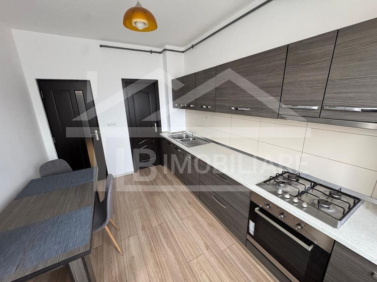 Apartament cu 2 camere, 65mp, terasa, parcare, Zona Centrala