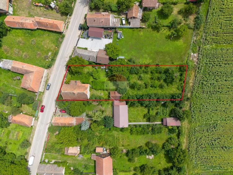 Conac de piatră edificat in 1829 - teren 1646 mp - Bicfalau - Covasna