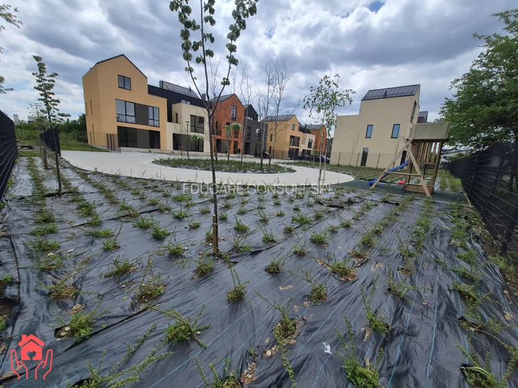 METROU LAMINORULUI (The Meadows)- Vila cu vedere catre lac, libera, comision 0% - 31