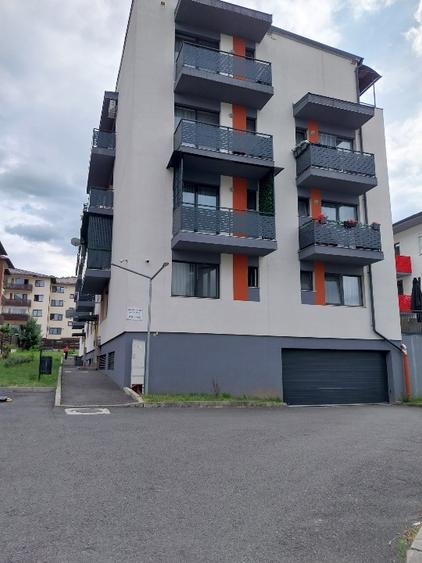 3 camere, 2 dormitoare, 2 băi | 69 mp | Parcare | Parcul Poligon, Sub Cetate