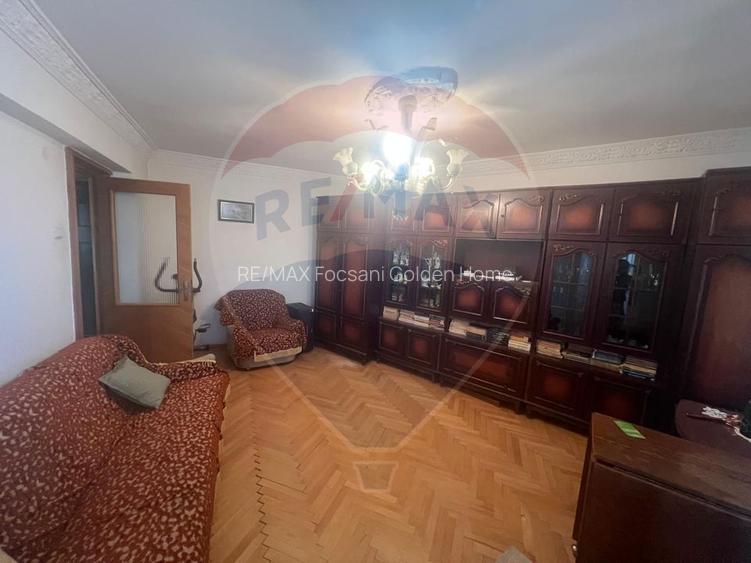 Apartament 3 camere în zona Brailei - 12