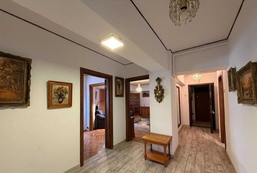 Apartament 4 Camere | Piata Unirii | Parcare | Bucuresti