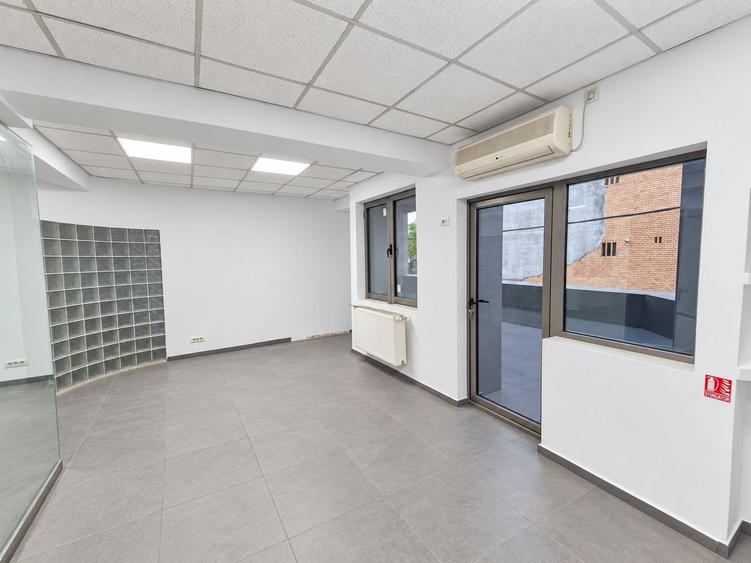 Clădire de birouri 680 mp de vânzare, Foișorul de Foc, centru