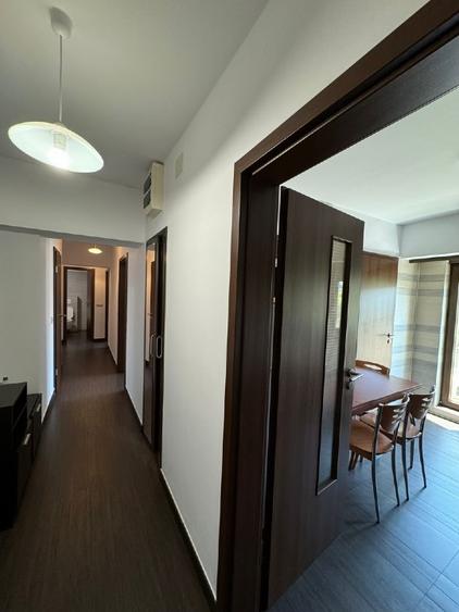 Proprietar inchiriez apartament 3 camere zona Unirii - fantani