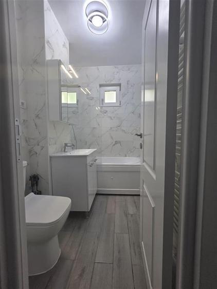 Apartament 2 camere Alexandru Cel Bun