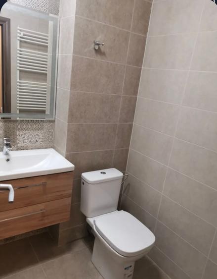 Închiriere garsonieră Exigent Plaza cu loc de parcare