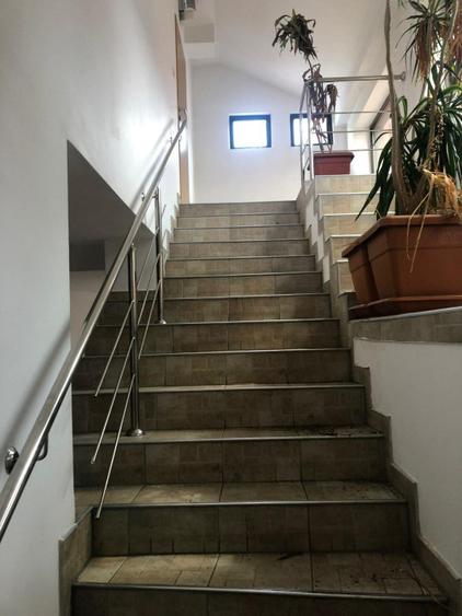 Clădire de birouri / spațiu comercial – 1.104 mp utili, 24 locuri de parcare