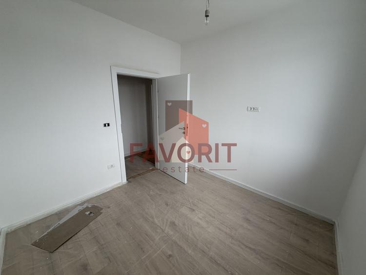 NOU. Gradina proprie de 103 mp si 2 locuri de parcare inscrise in CF.