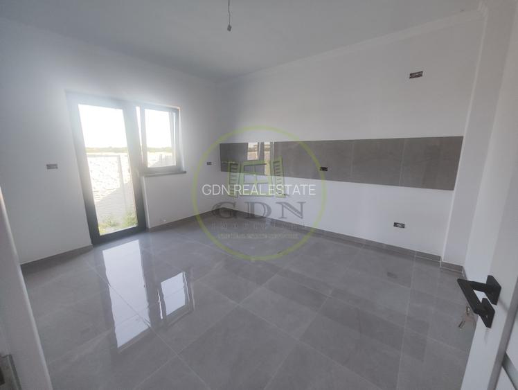 Casa 5 camere, teren 409 mp, Loc. Braniste, zona Manastire. - 9