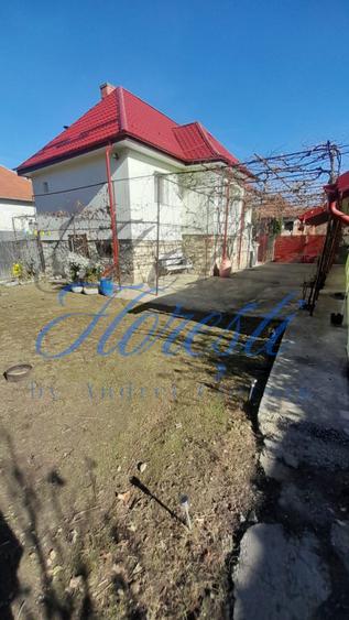 Casa individuala 4 camere 124 mp,4000 mp teren zona Cuzaplac