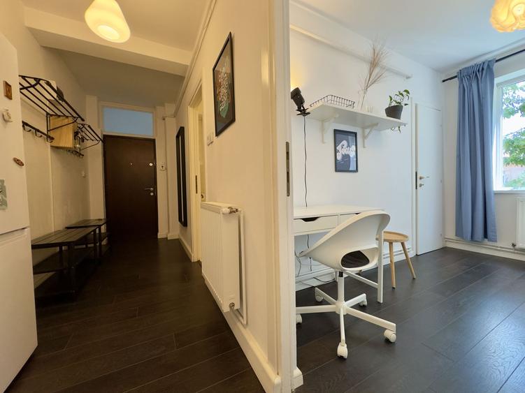 0 % comision Apartament modern 3 camere etaj 2/3, locatie Centrala
