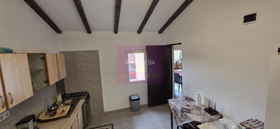 Vila de vacanta cu 4 camere de vanzare in Valea Doftanei