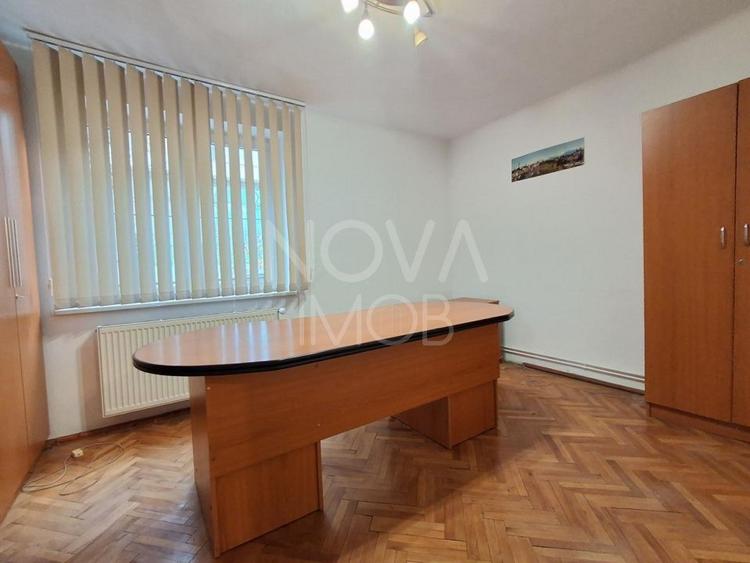Apartament 4 camere de vanzare, Central