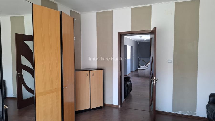 Casa 3 camere  recent renovata in Nadlac - 7