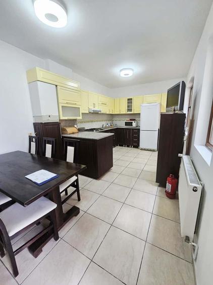 Casă 3 camere de închiriat, zona Centrală–ideală pentru salon/birouri