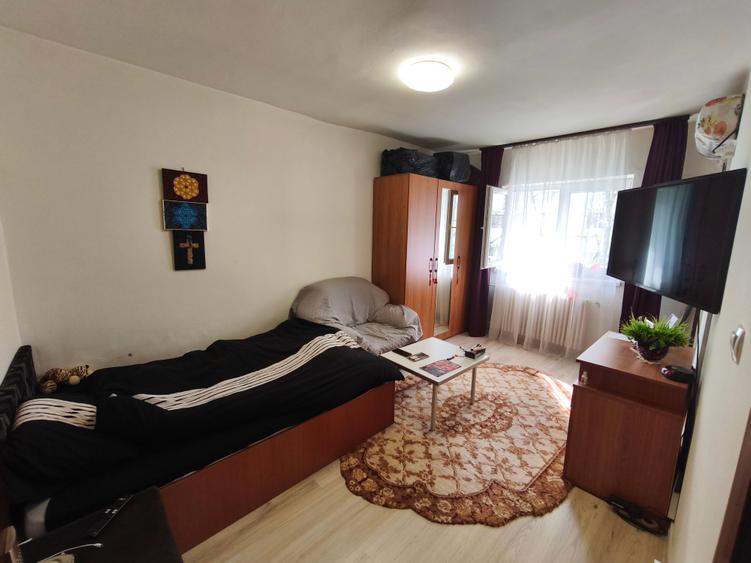 Garsoniera zona Dambovita 45500 euro
