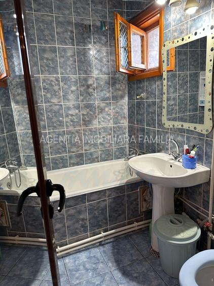 SE VINDE APARTAMENT 3 CAMERE, MICRO 38, 63.000 EURO - 3