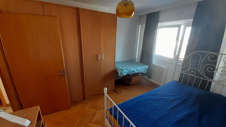 Apartament spațios cu 3 camere / 1980 / cartierul Piața Română / Dacia