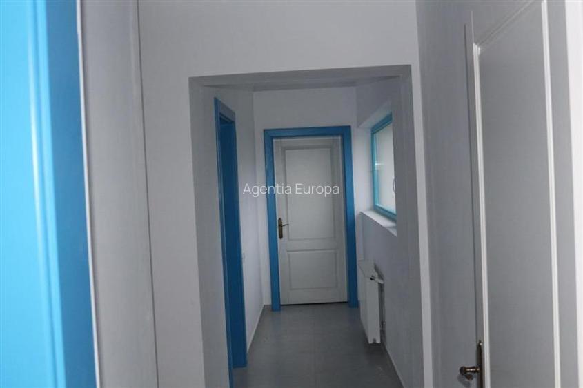 Pensiune P+1E de vanzare localitatea Murighiol -Jud. Tulcea - 11