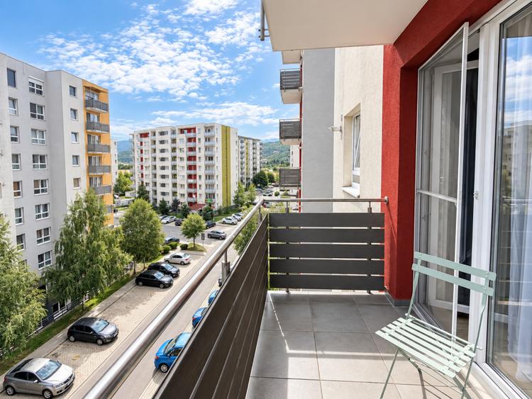 Apartament cochet, prima inchiriere