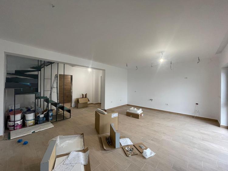 Casa Individuala 4 camere - Calea Buziasului