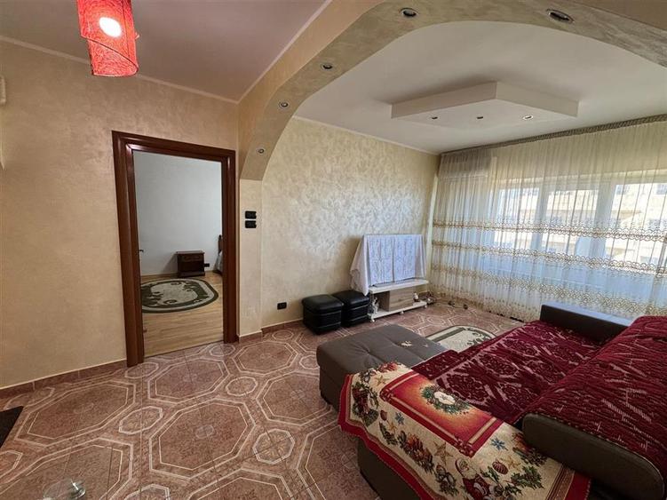 Apartament 3 camere, mobilat si utilat, ultracentral, etaj 9/10