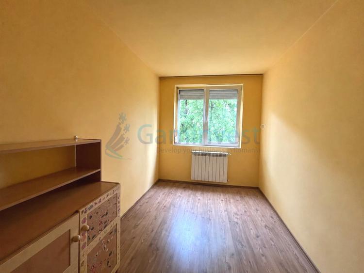 Apartament de inchiriat in Oradea, cu 3 camere, zona Aluminei