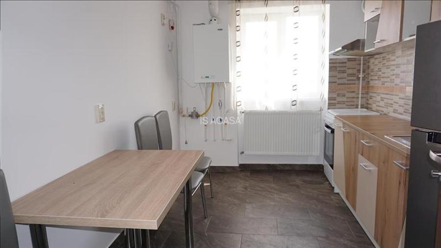 Apartament decomandat cu 3 camere la Ciuperca - 4