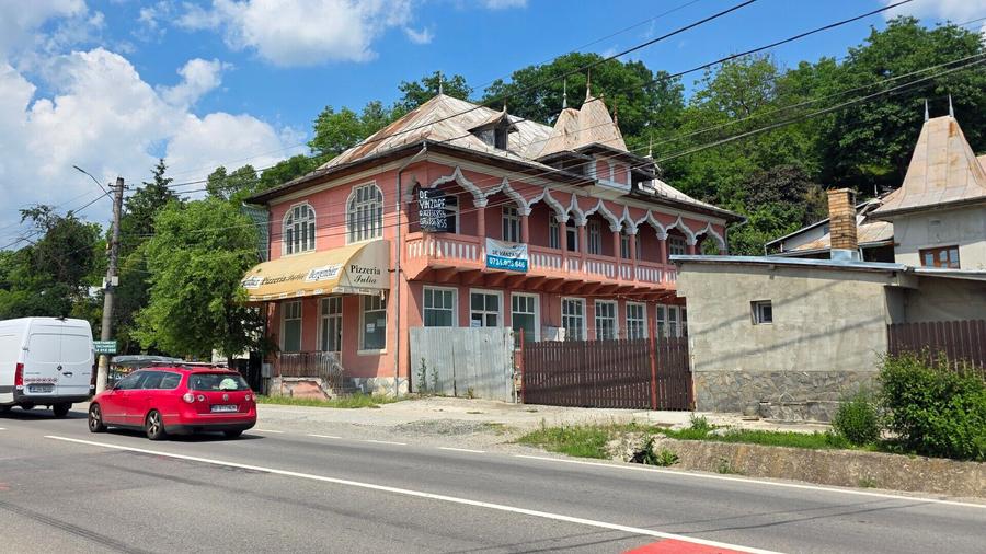 De vanzare spatiu comercial - COMARNIC la DN1