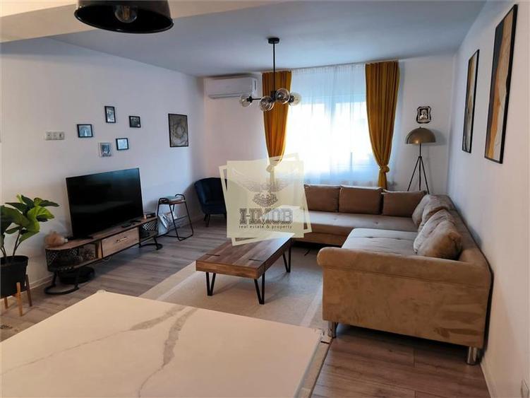 Casa individuala cu 4 dormitoare si panouri fotovoltaice – Sura Mare