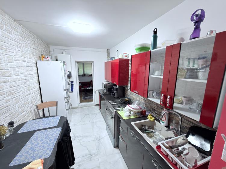 Apartament 4 camere - Imparat Traian