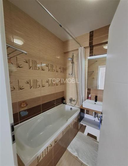 Apartament 3 Camere cu Loc de Parcare si Boxa -  Bloc 2012 - Tatarasi - 10