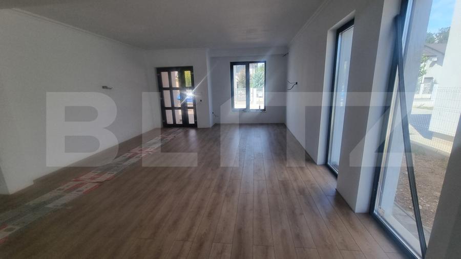 Casa de vanzare, 245 mp, teren 400 mp, zona Strejnicu