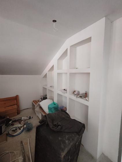 Casă 240 mp, mobilată și gata de locuit, zona Baia Sprie - Central