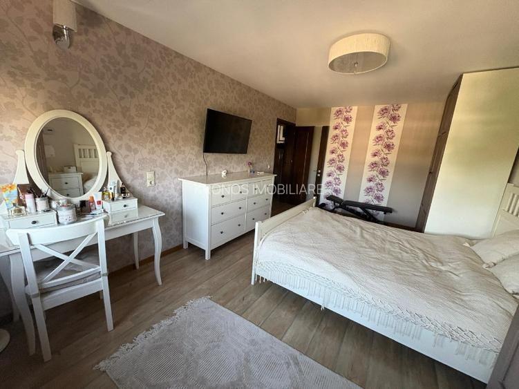 TROCADEO DUPLEX  CU 3 CAMERE 107 MP PRET 2650000 EURO - 7
