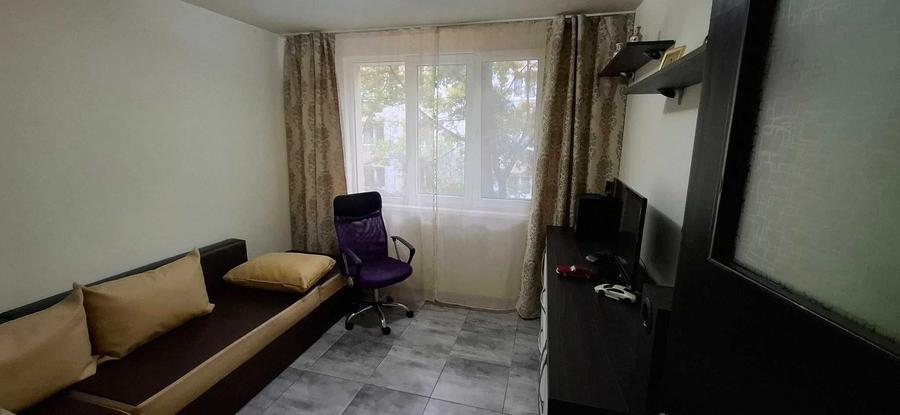 Vanzare Apartament 3 camere, etaj 2, bloc reabilitat, metrou Tudor Vladimirescu