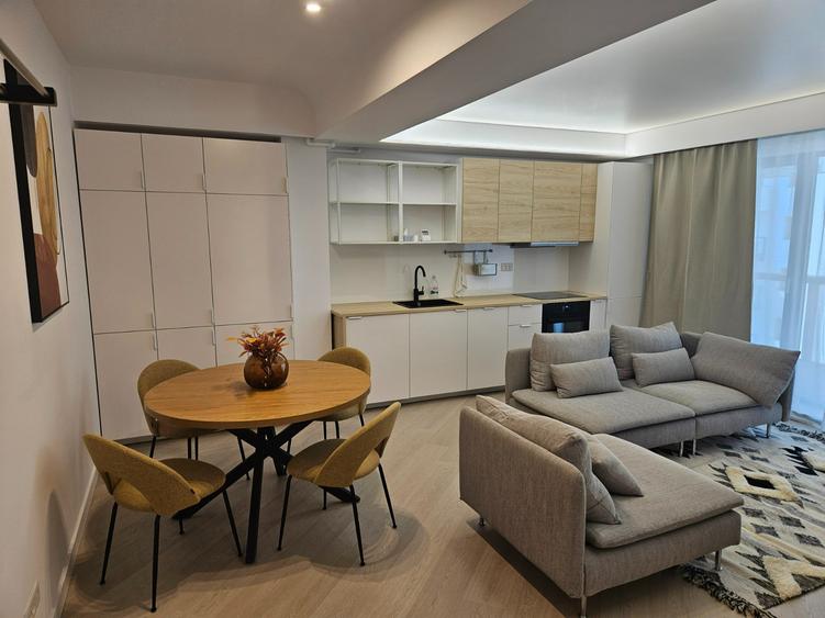Apartament de 2 camere, 50 mp, centrala, balcon, Cortina North Pipera