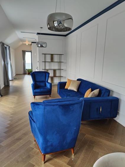 Duplex modern, terasa spatioasa, bloc boutique