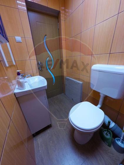 SPATIU COMERCIAL 80 MP OPEN SPACE CU GRUP SANITAR | GREEN CENTER ITC