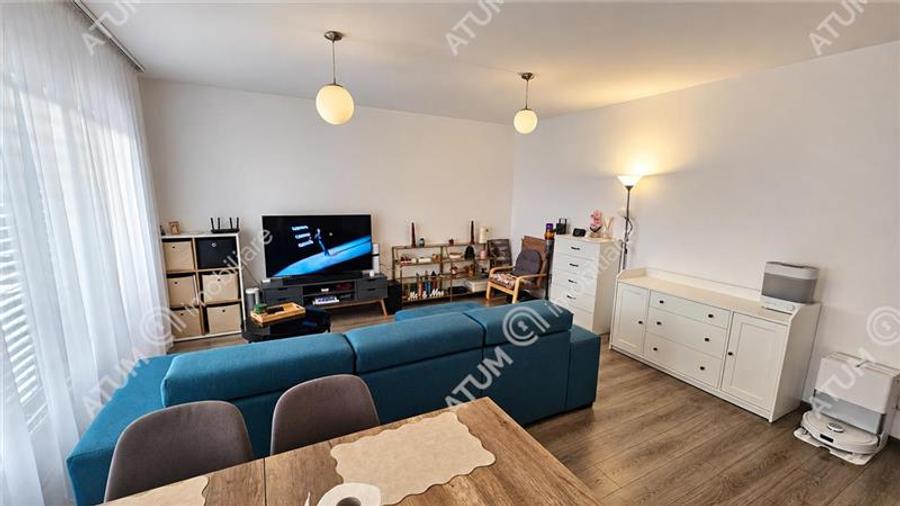 Apartament 3 camere etajul 1 si 2 locuri de parcare zona Arhitectilor
