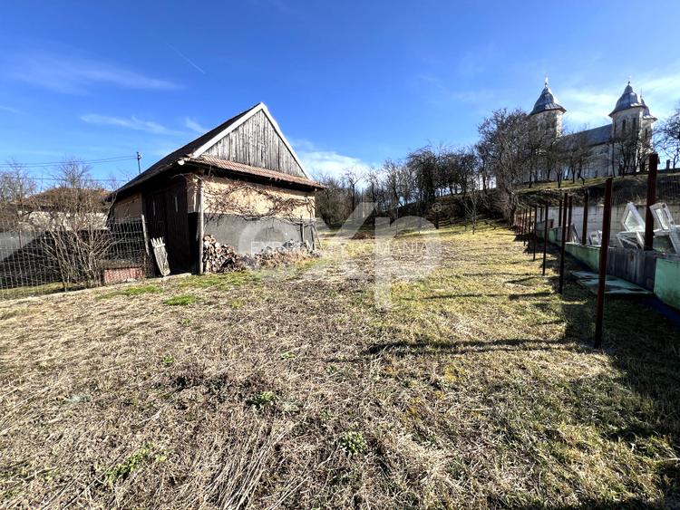 Casă + anexe gospodărești - 1400 mp teren - 20 min Urbano - 30 min Cluj - 16