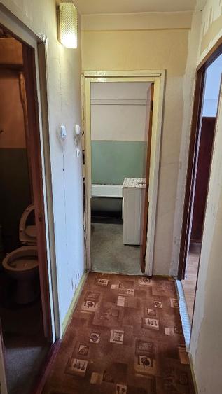 De vânzare: Apartament 3 camere (66 mp + balcon), decomandat, zona Făget