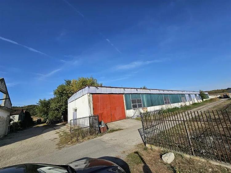 Hala industriala (1000 mp) si teren (4000 mp), Scornicesti, Trafo