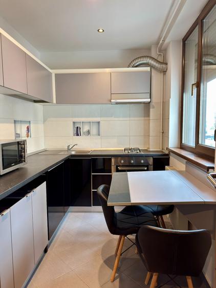 Apartament 2 camere, etaj 2/5, mobilat utilat, centrala proprie