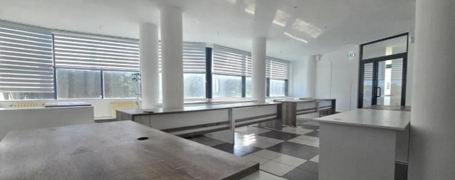 Ultracentral - Bd. Mamaia, spatiu ideal birouri, 252 mp., etaj 1