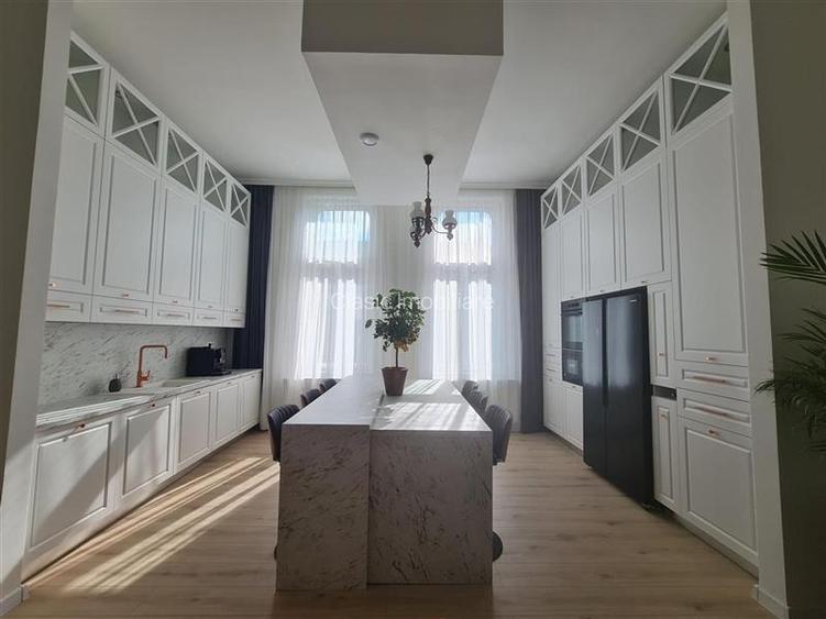 Vanzare apartament 3 camere de LUX Ultracentral, Constructie deosebita, Cluj-Nap - 4